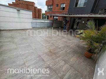 apartamento en arriendo en las palmas. Cod A72074