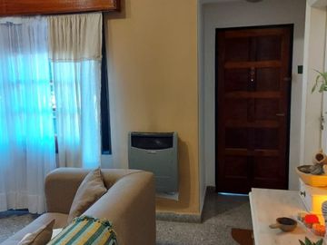 Casa en venta en Jauregui