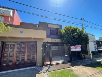 Casa en venta en Jauregui