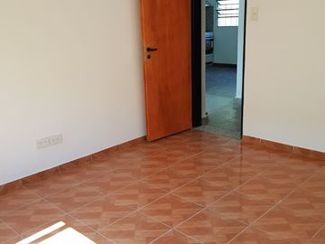 Departamento Tipo Casa en venta en Caseros