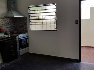 Departamento Tipo Casa en venta en Caseros