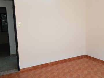 Departamento Tipo Casa en venta en Caseros