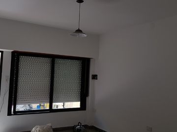 Departamento Tipo Casa en venta en Caseros