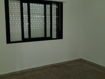 Departamento Tipo Casa en venta en Caseros