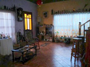 HERMOSA CASA CON AMBIENTES MUY AMPLIOS MUY BUENA UBICACION APTA CREDITO