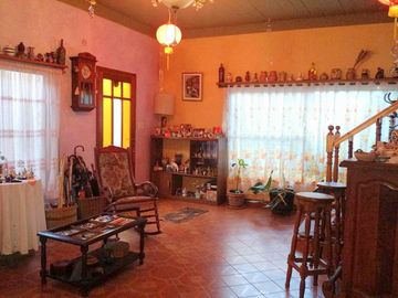 HERMOSA CASA CON AMBIENTES MUY AMPLIOS MUY BUENA UBICACION APTA CREDITO