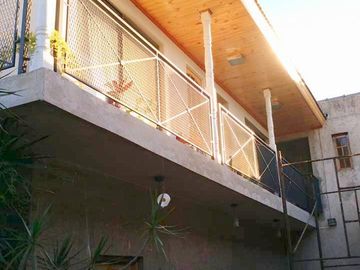 HERMOSA CASA CON AMBIENTES MUY AMPLIOS MUY BUENA UBICACION APTA CREDITO