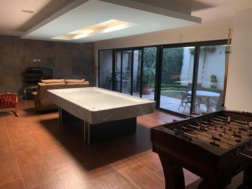 PRECIOSA VENTA DE CASA CON 4 HABITACIONES EN FRACCIONAMIENTO PRIVADO PEDREGAL 2