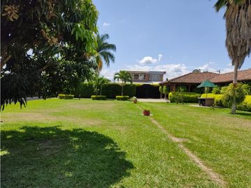 Hermosa finca en Rozo. Valle del Cauca