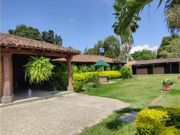 Hermosa finca en Rozo. Valle del Cauca