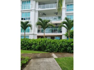 FRENTE AL MAR APARTAMENTO AMOBLADO 3 RECAMARAS PLANTA BAJA  BIJAO