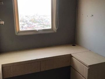 Apt. Puncak Dharmahusada, Furnish