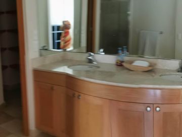 EXCLUSIVO DEPARTAMENTO EN RENTA POR DÍA - EN ACAPULCO DIAMANTE