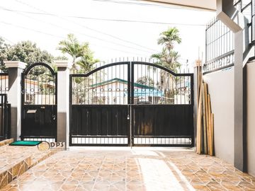 𝐆𝐞𝐭 𝐚 𝐆𝐫𝐞𝐚𝐭 𝐃𝐞𝐚𝐥 𝐨𝐧 𝐚 𝐅𝐮𝐥𝐥𝐲 𝐅𝐮𝐫𝐧𝐢𝐬𝐡𝐞𝐝 𝐇𝐨𝐮𝐬𝐞 𝐍𝐞𝐚𝐫 𝐃𝐚𝐯𝐚𝐨 𝐈𝐧𝐭𝐞𝐫𝐧𝐚𝐭𝐢𝐨𝐧𝐚𝐥 𝐀𝐢𝐫𝐩𝐨𝐫𝐭 𝐚𝐧𝐝 𝐒𝐌 𝐋𝐚𝐧𝐚𝐧𝐠 𝐏𝐫𝐞𝐦𝐢𝐞r