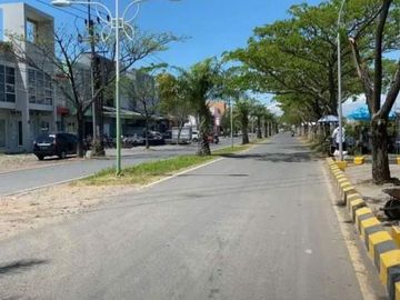 Ruko Baru Gunung Anyar Strategis Dekat Jalan Raya, Kawasan Ramai
