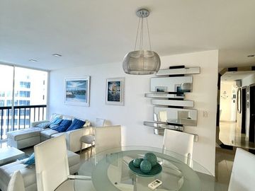 Punta Centinela, amplio departamento con vista al mar y 3 dormitorios (Torre 2000)