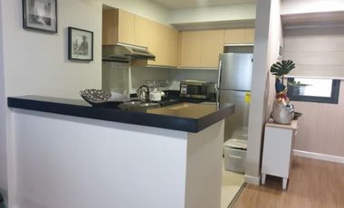 Condominium 2 Bedrooms: 2BR Condo For Sale in Escala Salcedo Tower In Rockwell Makati City