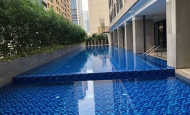 Condominium 2 Bedrooms: 2BR Condo For Sale in Escala Salcedo Tower In Rockwell Makati City