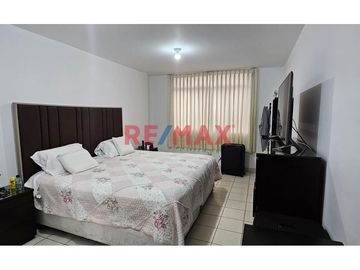Departamento Amplio En 2Do Piso Con Potencial Para Vivienda Y Consultorio – Ideal Para Familias O Inversores