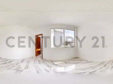 Moderna Casa con Excelentes Acabados de venta en Condado de Vicolinci
