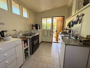 CASA EN VENTA, 4D 2B, LAS CONDES