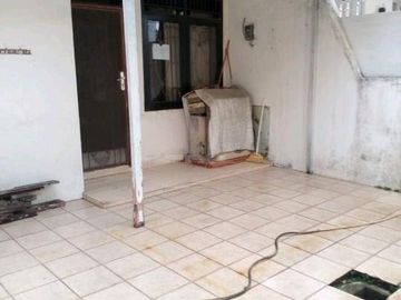rumah tinggal janur kuning kelapagading