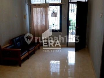 rumah tinggal janur kuning kelapagading