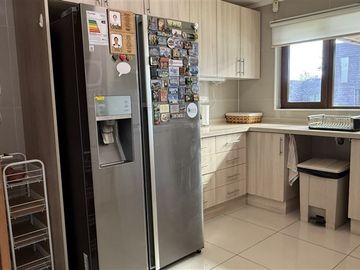 Casa en venta de 5 dorm. en Puerto Varas