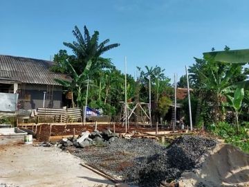 Rumah minimalis 2 lt di Rangkapan Jaya Depok