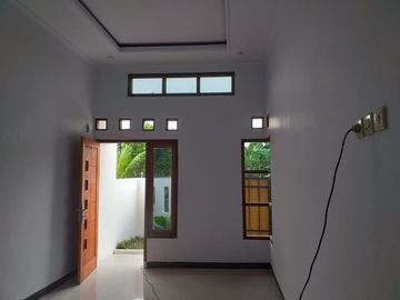 Rumah Mewah Tampilan Modern Terjangkau Shm