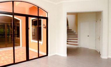 House and Lot - Portofino Vista Alabang