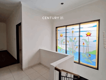 Disewakan Rumah Cantik Siap Huni Di Cluster Aman Nyaman Dan Asri