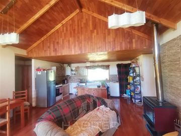 COD37098 Casa en parcela en venta de 4 dorm en Pucón