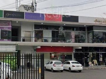 Local Comercial 65m2 (1er Piso) Metro Fdo Castillo Velasco