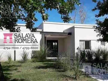 Casa a estrenar 4 amb en venta Escobar Loma Verde