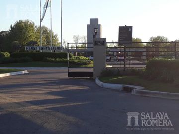 Casa a estrenar 4 amb en venta Escobar Loma Verde