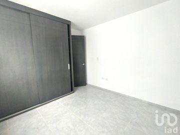 Departamento en venta en Santa Cruz Buenavista, Puebla.