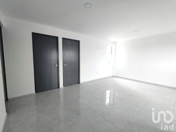 Departamento en venta en Santa Cruz Buenavista, Puebla.