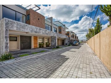 Casa En Venta En Santa Gema Residencial Cerca De UMAD