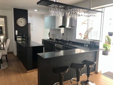 Venta de Hermoso Dúplex 247 m2 en San Borja
