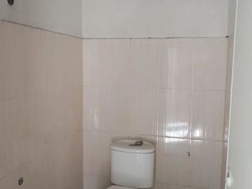 Rumah dalam cluster 700 jt nego di Tanah Baru Depok