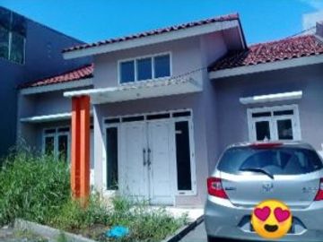 Rumah dalam cluster 700 jt nego di Tanah Baru Depok