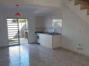 Departamento Duplex Berazategui