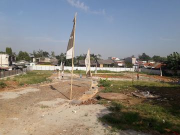 PERTAMA di Bintaro Jakarta Selatan Rumah Rooftop 3LT Cashback 100 Juta