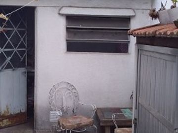 VENTA PH 3 AMBIENTES INMEJORABLE UBICACION AZARA ENTRE BOEDO Y SAENZ -LOMAS DE ZAMORA-