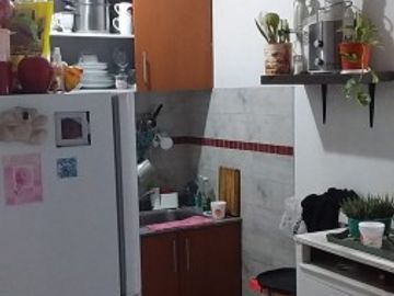 VENTA PH 3 AMBIENTES INMEJORABLE UBICACION AZARA ENTRE BOEDO Y SAENZ -LOMAS DE ZAMORA-