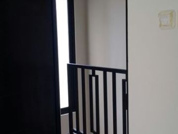Rumah Asri 2Lantai di Arcamanik, Cisaranten Kulon 600Jutaan. Kodya Bandung. Design Modern Minimalis.