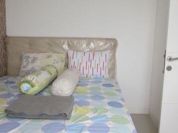 Disewakan/Dijual Apartemen 2BR Bassura City Tw D lt 11 AC FURNISH