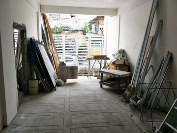 PH731 Townhouse For Sale In Kamias At 10.8M Quezon City