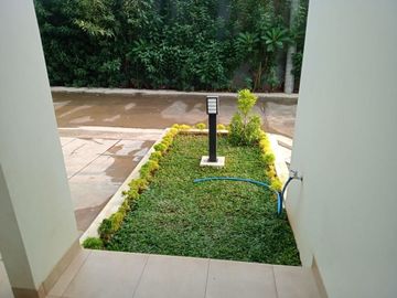 Rumah di Pondok Gede Bekasi lokasi strategis bebas banjir siap huni